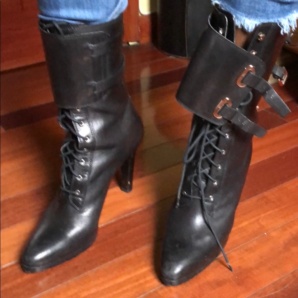 Ralph Lauren Purple Label Black Leather Lace-Up Ankle Boots with Buckle Cuffs